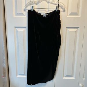 Veronica Beard Herst Skirt in Black